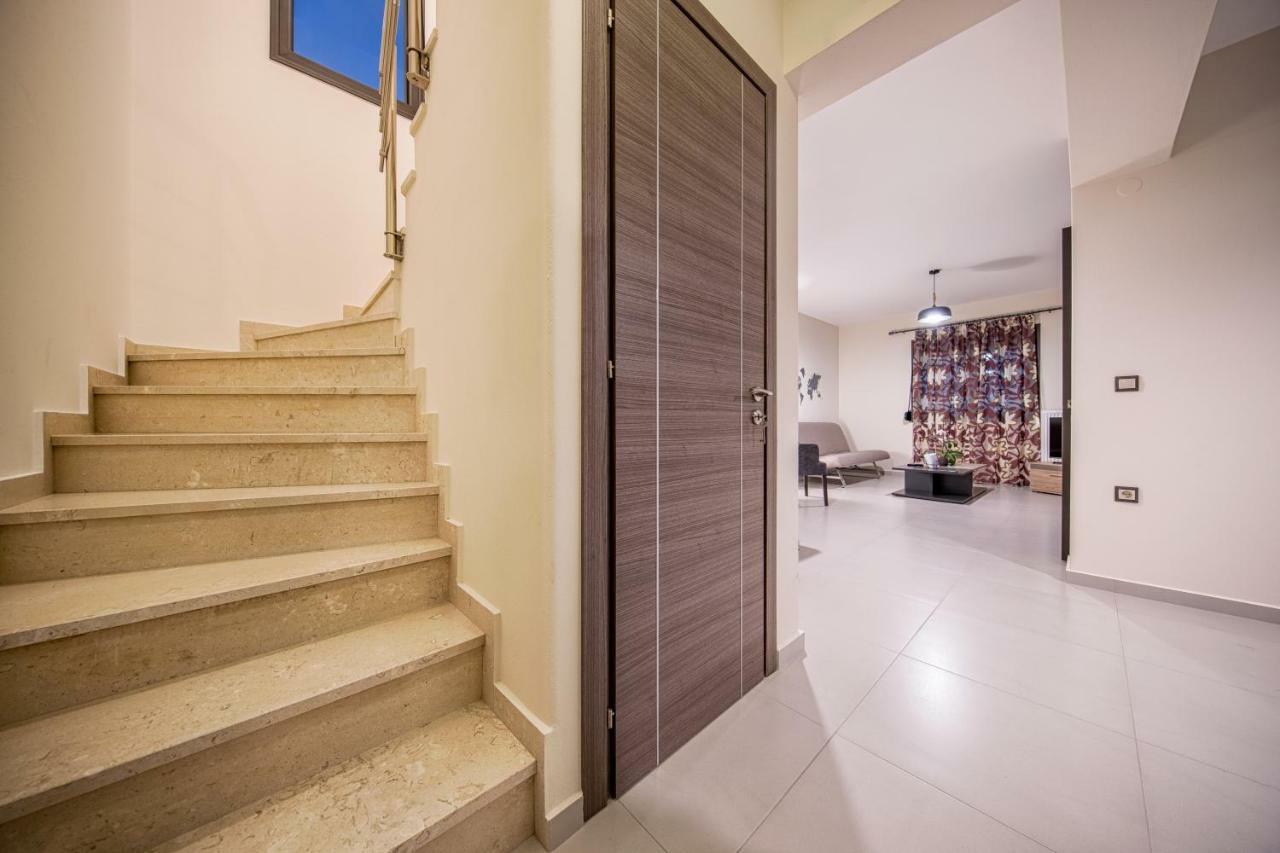 Sunflower Villa Плакіас Екстер'єр фото